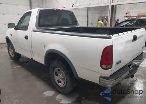 1998 Ford F-150 Standard/Xl/Xlt z USA, uszkodzony, nr VIN 1FTZF1826WNB58629